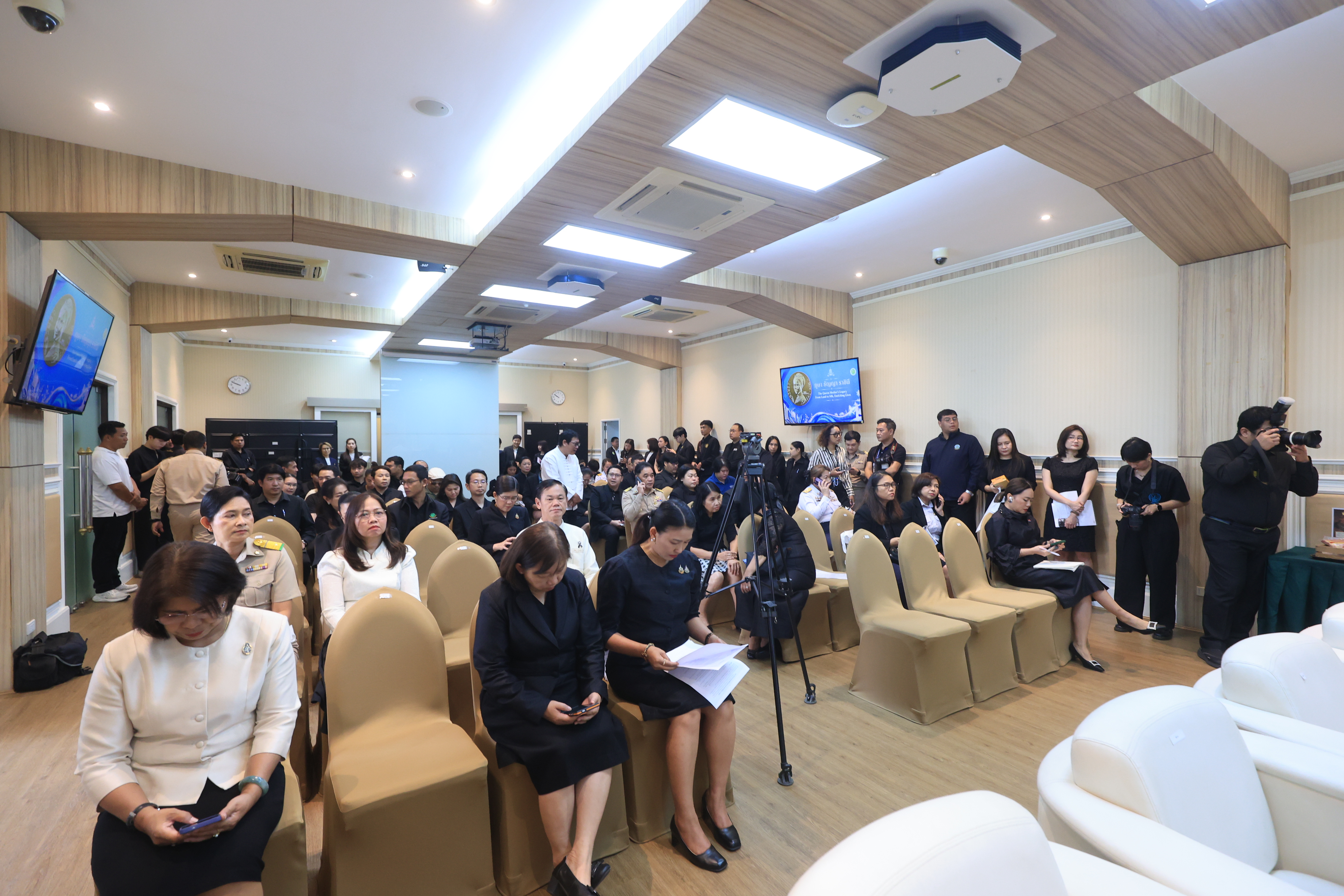 title - ส.ป.ก. ร่วมงานแถลงข่าวการจัดงานเทิดพระเกียรติและน้อมรำลึก ในพระมหากรุณาธิคุณของสมเด็จพระนางเจ้าสิริกิติ์ พระบรมราชินีนาถ พระบรมราชชนนีพันปีหลวง